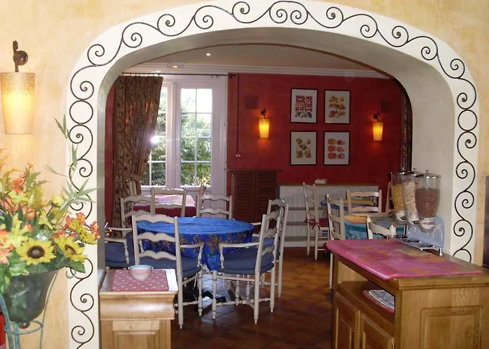 Отель Du Lac 3*